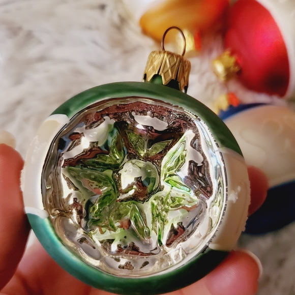 Vintage Retro Mercury set of 4 ornaments - Picture 8 of 9